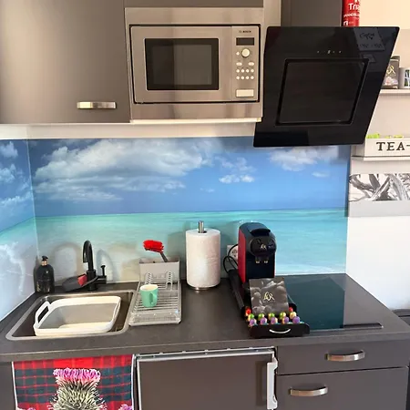 Scottish Thistle Apartment *