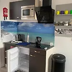 Scottish Thistle アパート *