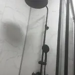 Scottish Thistle アパート