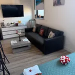 Scottish Thistle アパート *