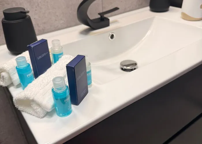 아파트 Scottish Thistle *